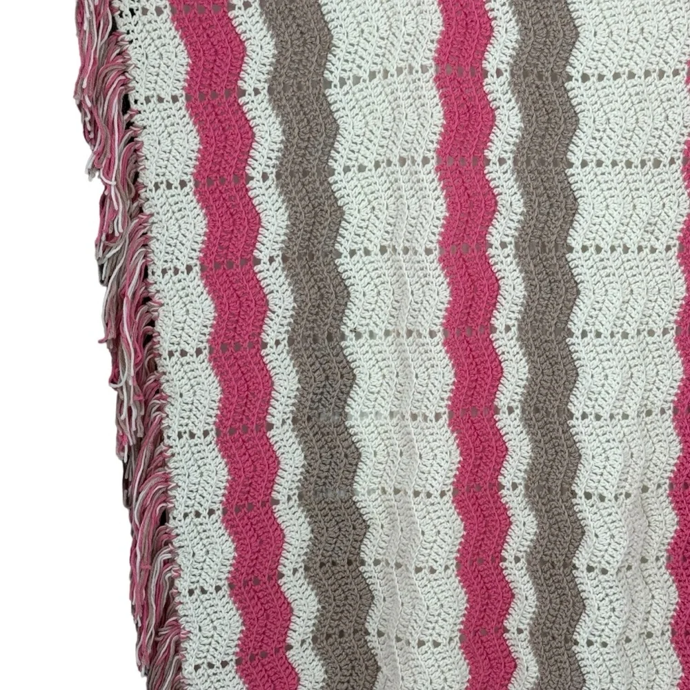 *Beautiful Hand Knit Afghan Throw in Pink Tan and White.